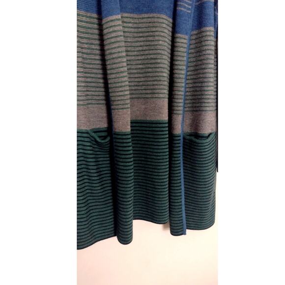 Talbots Pure Merino Wool Cardigan Size Medium Lagenlook Long - Picture 4 of 10